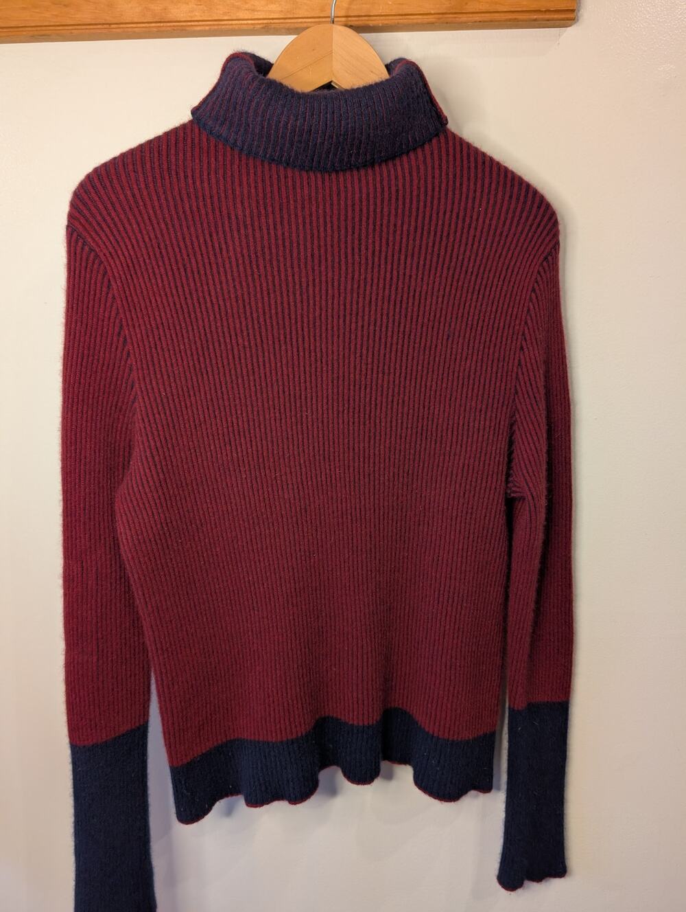 La Ligne Womens Cashmere Turtleneck Sweater M Burgundy Navy Striped Rib Knit